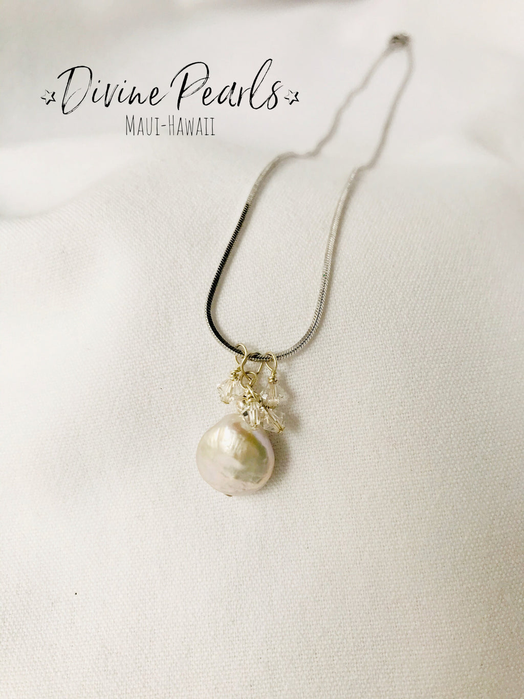 Coin pearl on sterling silver chain with slovakia crystals