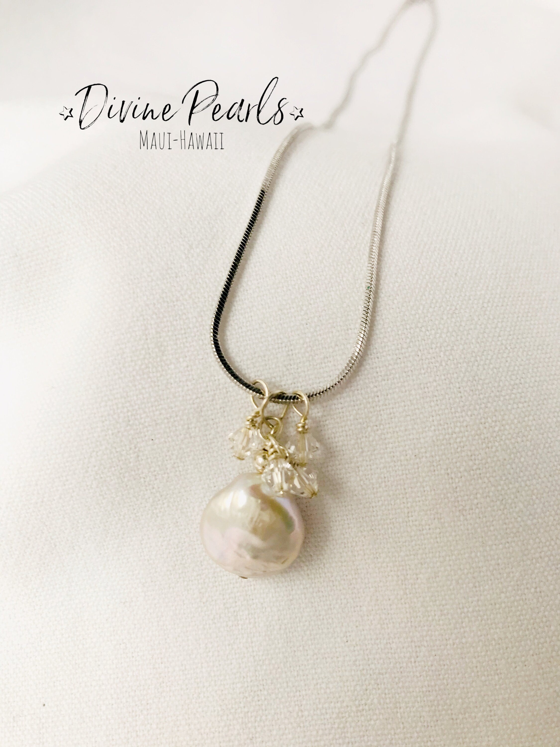 Coin pearl on sterling silver chain with slovakia crystals