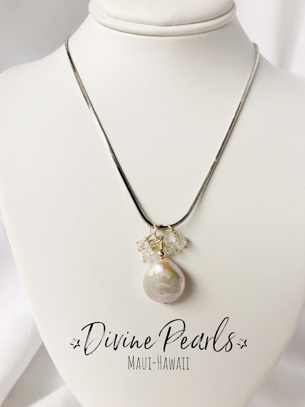 Coin pearl on sterling silver chain with slovakia crystals