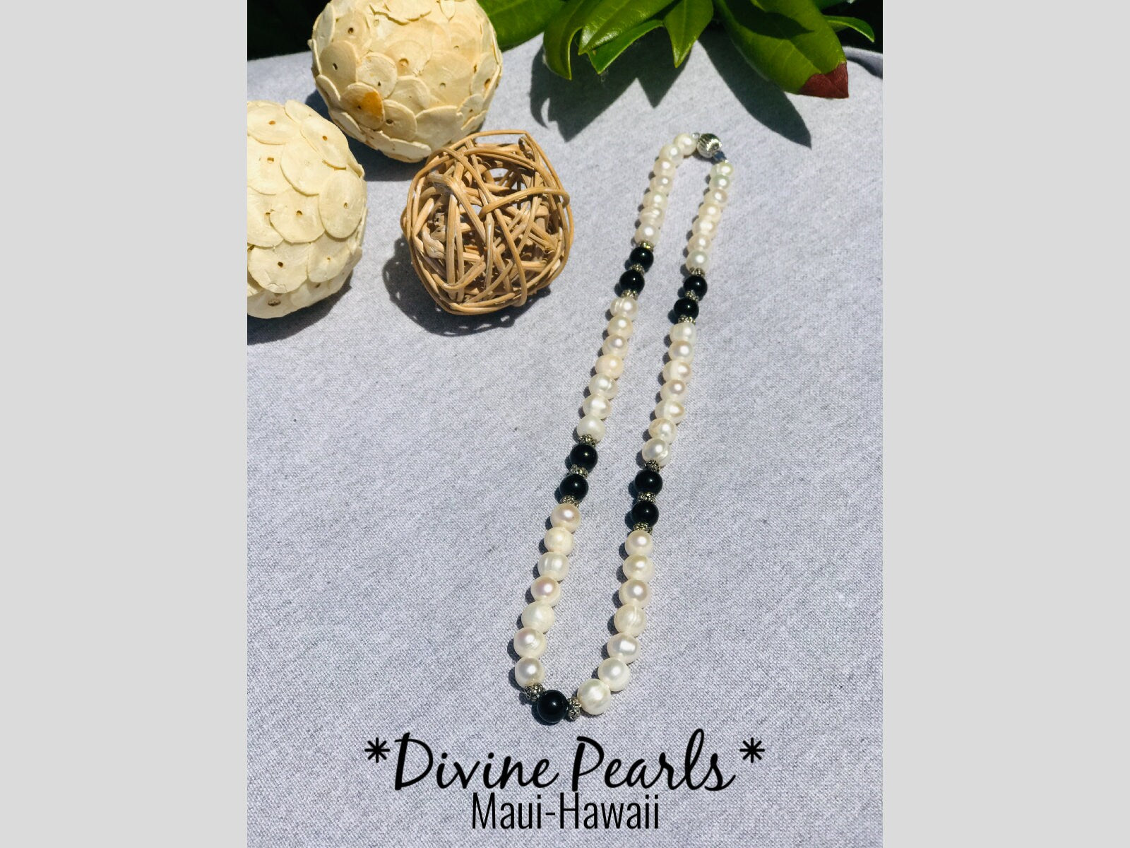 Black Onyx & Fresh water pearls